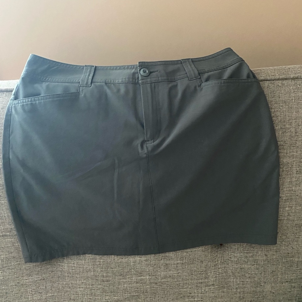 Eddie Bauer Gray Skort